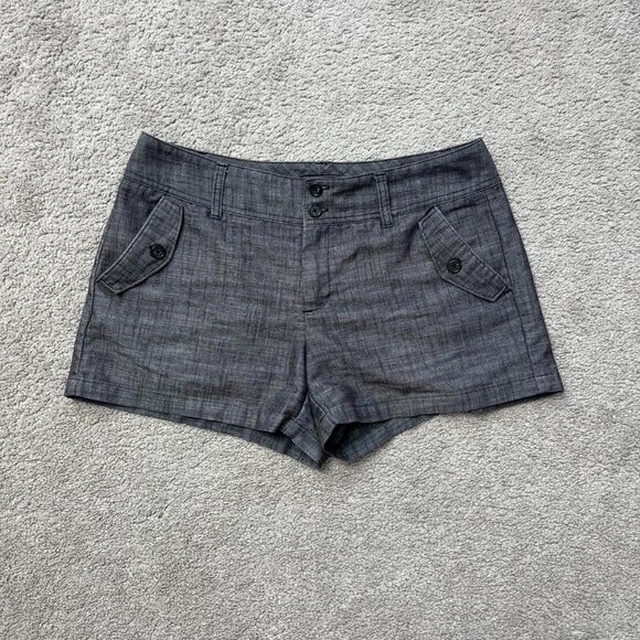 Mini Preppy Shorts - Picture 1 of 4